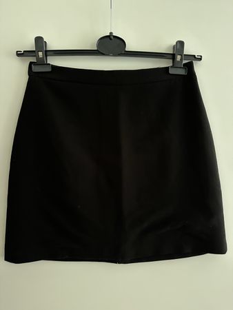 ZARA Classic Black Mini Skirt – Size S