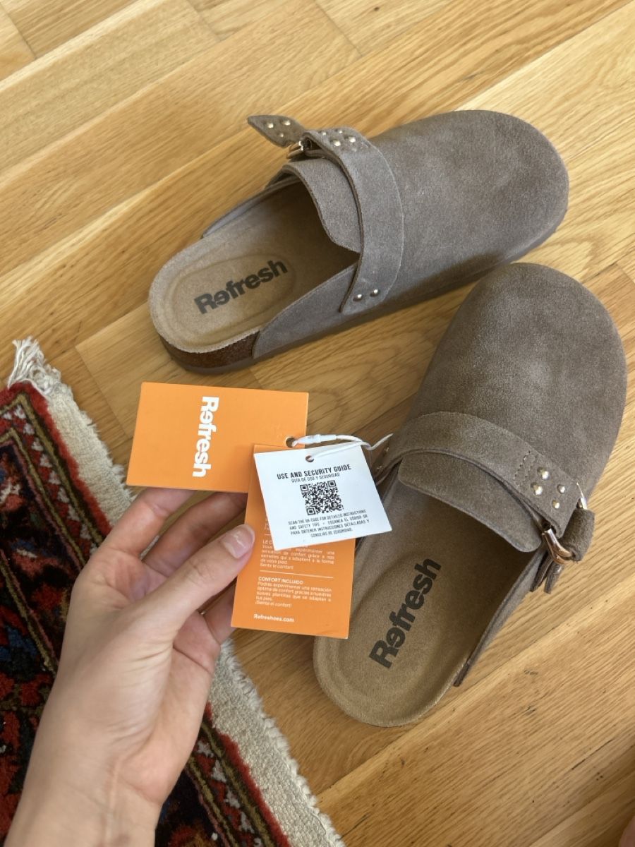 Damenschuhe: Leder Schuhe  – Neu und originalverpackt aus Bülach von sev_kc5h 1