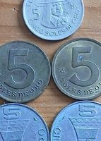 5 Münzen Peru 5 Soles de Oro, diverse Jahrgänge