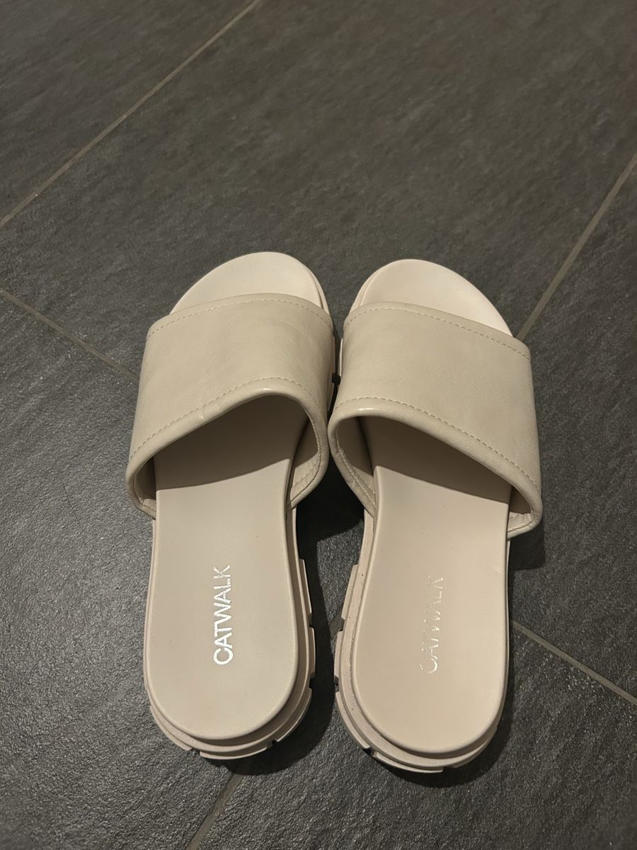 Dosenbach Scarpe da donna: Catwalk Plateau – Nuovo (secondo la descrizione) da Wädenswil venduto da moni_zh