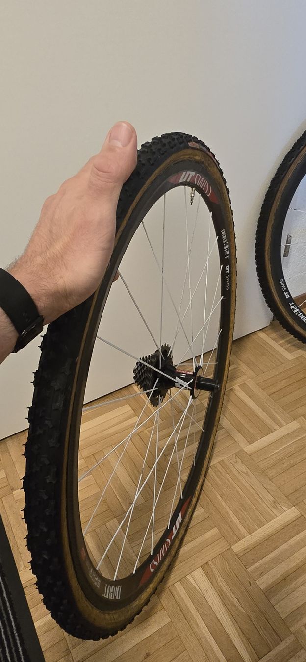 Swiss Pezzi di ricambio: Velo Felgen Carbon – Usato da Weiningen ZH venduto da ped_fbx2 5