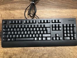 Lenovo Tastatur, schwarz, Top Zustand, ideal fürs Büro!