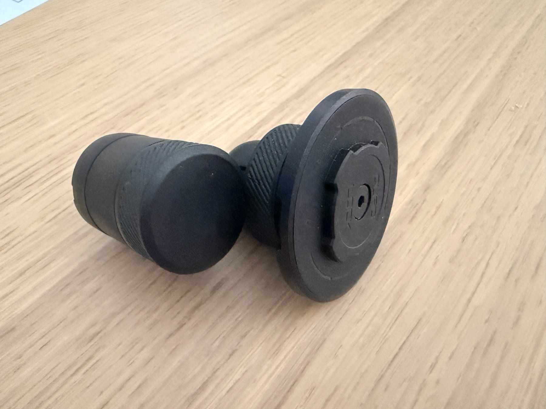 Sonstiges Fahrzeugzubehör: Support de ventilation voiture Quad Lock – Neu (gemäss Beschreibung) aus Founex von HoppSuisse59 1