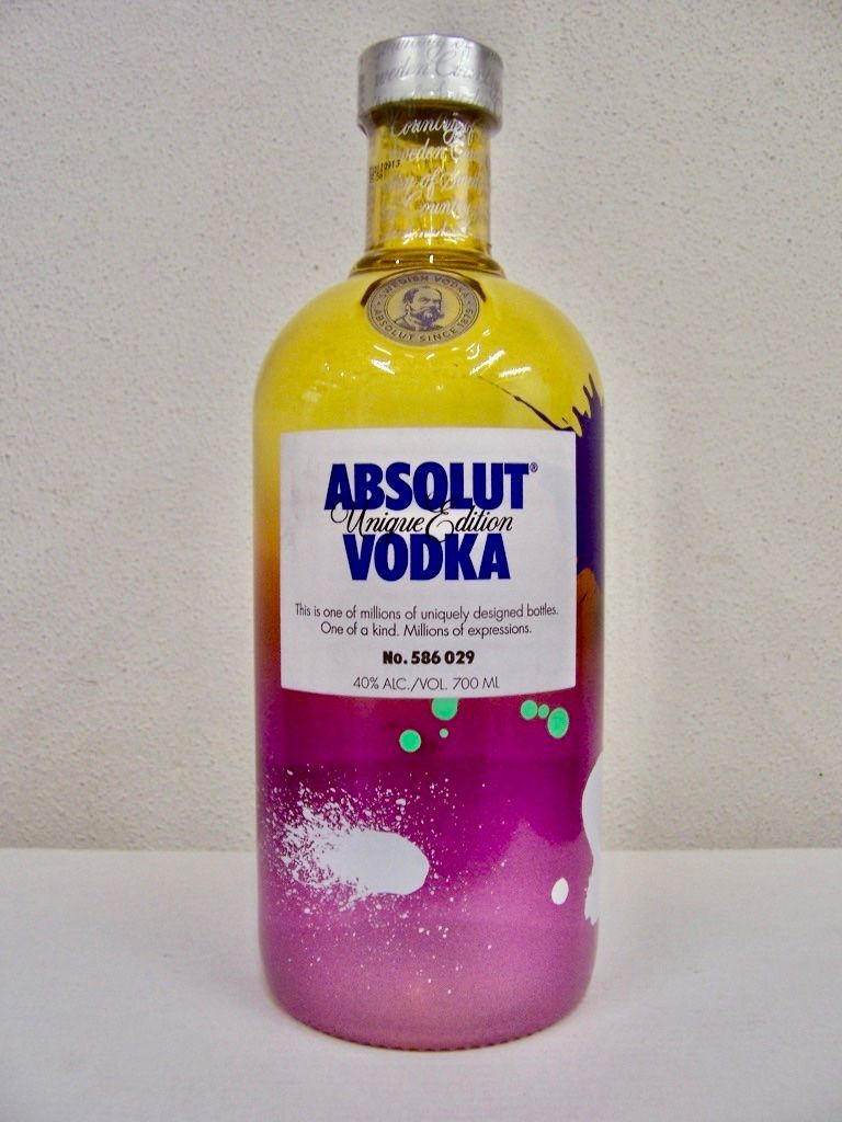 Absolut Vodka Bevande alcoliche: 1 x ABSOLUT VODKA ABSOLUT UNIQUE Edition 2012 – Nuovo e nell'imballaggio originale da Kerzers venduto da zimmergruen