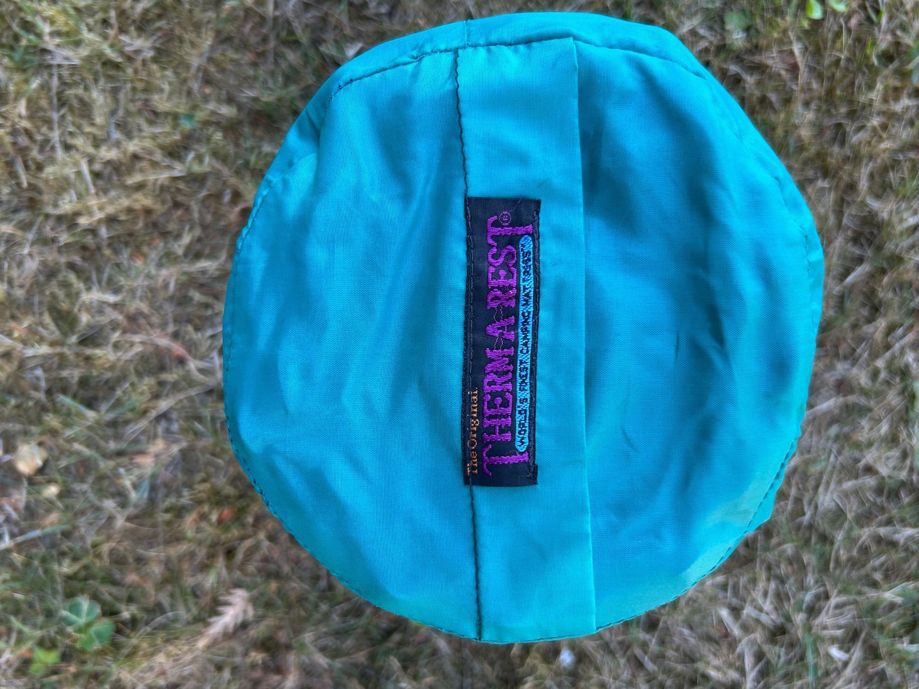 Thermarest Matratzen: Thermarest camping pad – Gebraucht aus Portalban von Ejdgar