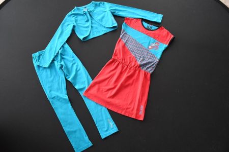 wie neu Kleid Bolero Leggins Caos Ordner