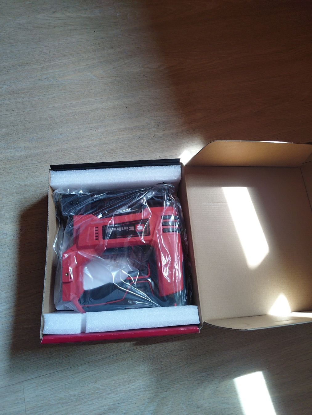 Einhell Tutti gli attrezzi: Einhell Akku Nagler – Usato da Rumlikon venduto da Mio- 3