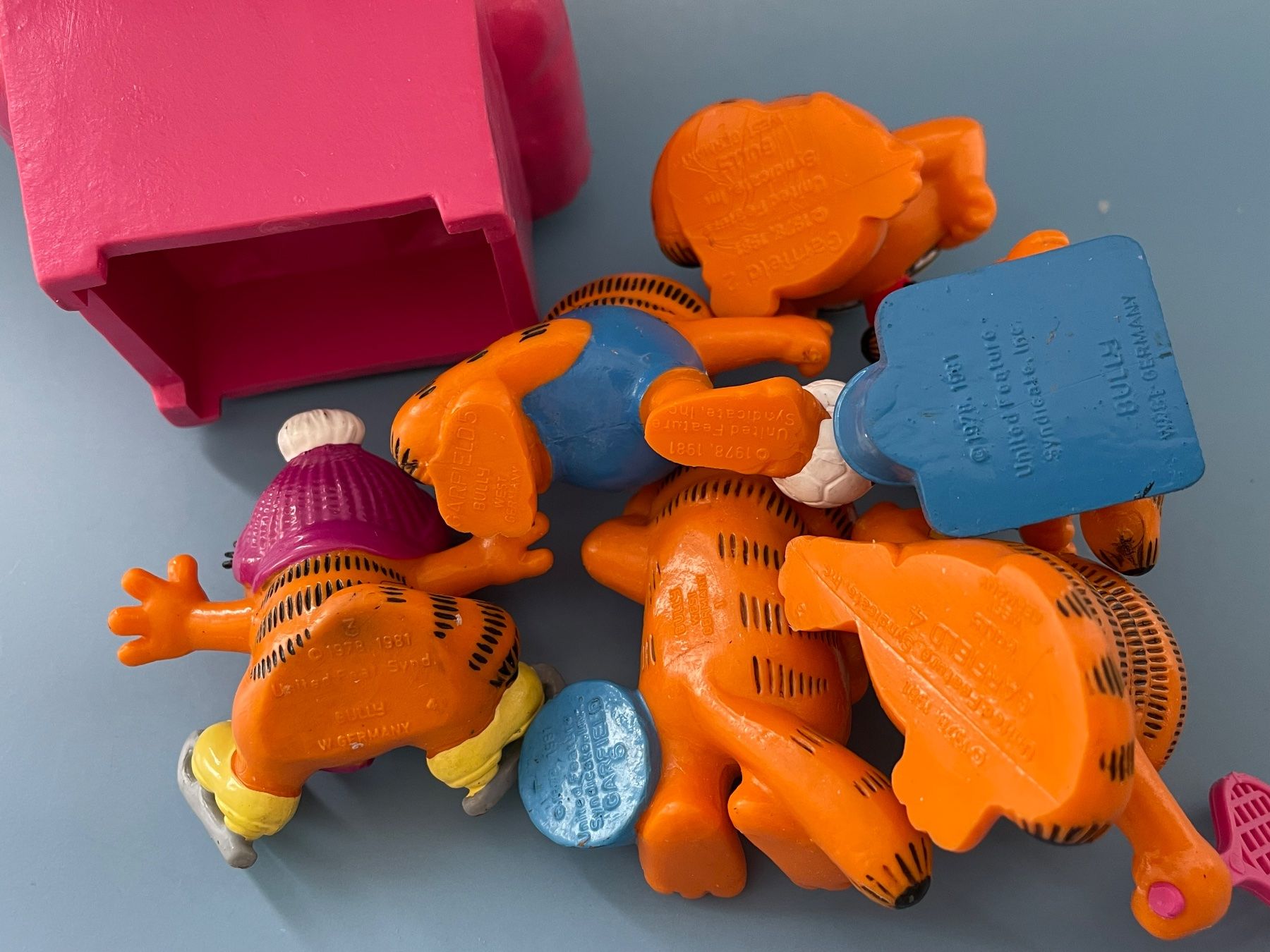 Bullyland Figuren: 7x Garfield Comic Figur Comicfigur 1978, 1981 U.F.S. Bully – Gebraucht aus Gossau SG von entwederoder 4