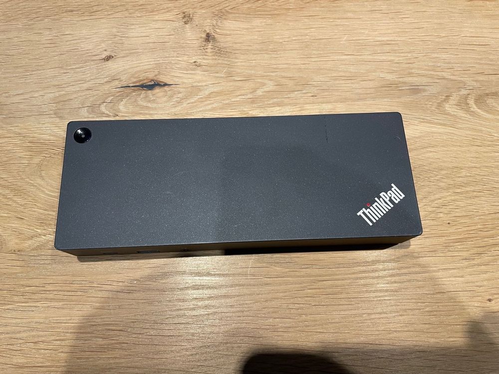 Lenovo USB-C Híbrido Con Cable USB-A