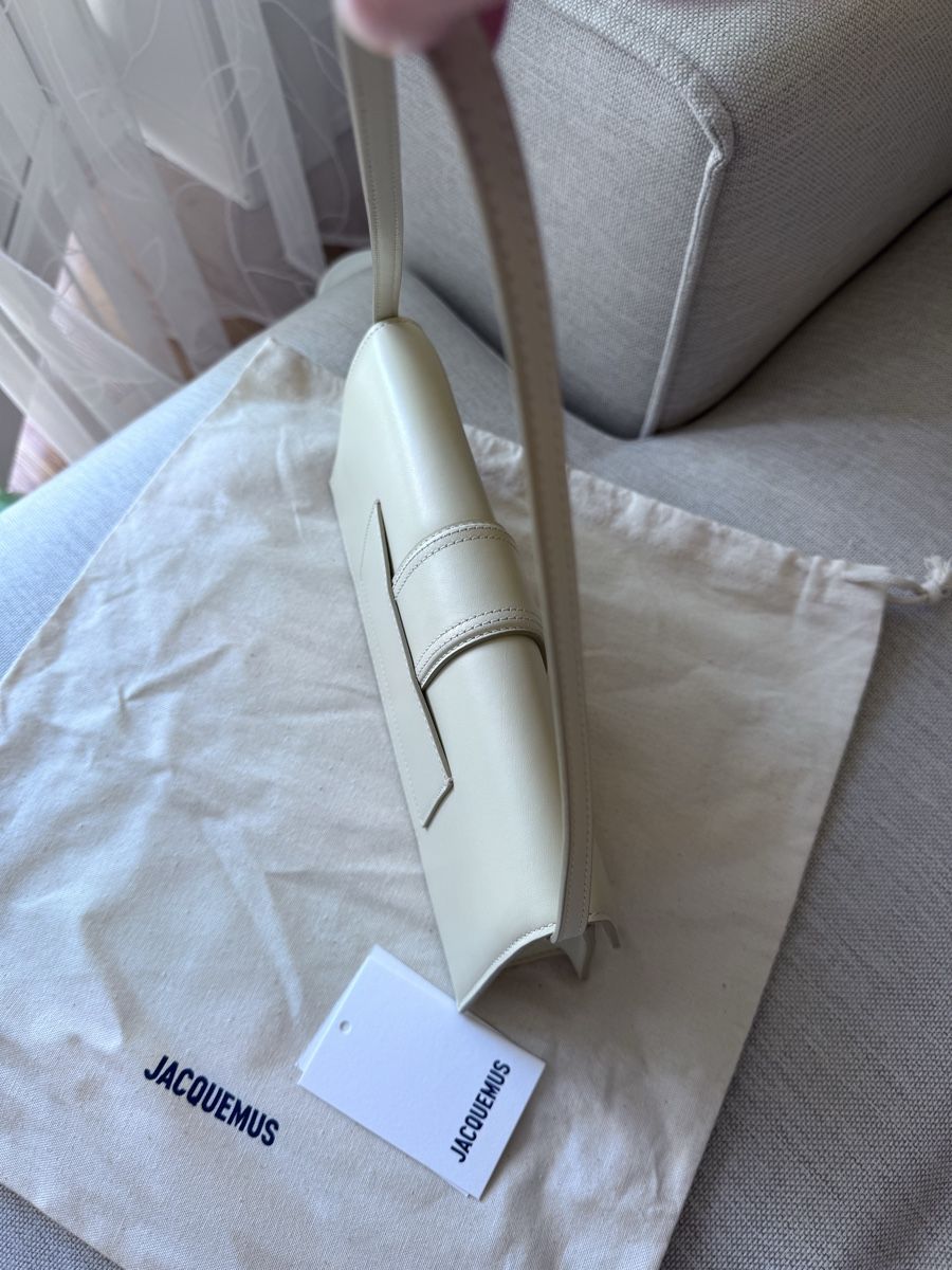 Jacquemus Borse da donna: Sac Jacquemus – Nuovo (secondo la descrizione) da Les Acacias venduto da Janar 8