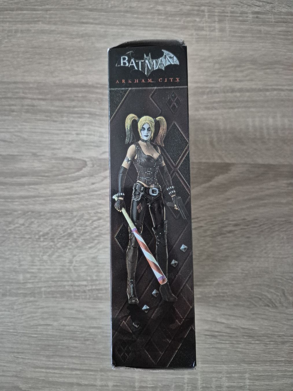 Statuette: Figurine Harley Quinn DC Comics - Edition Collector limitée – Nuovo (secondo la descrizione) da La Chaux-de-Fonds venduto da joa_5yfy 1