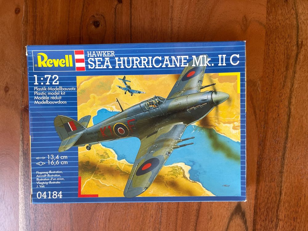 Kit Modèle Réduit Hawker Hurricane Mk II C 1:72 - Maquette Plastique Zvezda