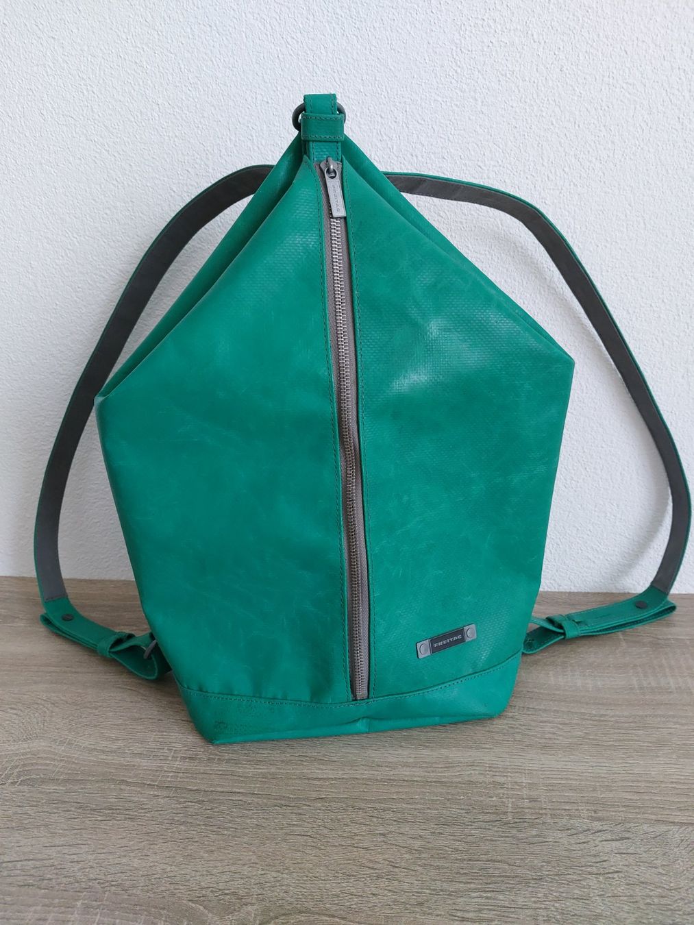 Freitag Zaini: Freitag Rucksack R123 Woolf Reference Linie – Nuovo (secondo la descrizione) da Diessenhofen venduto da sTascha07