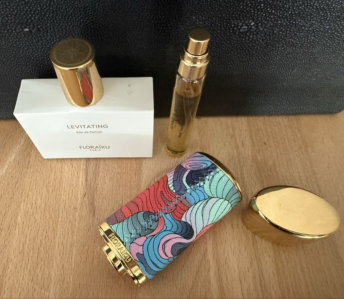 Parfum & Eau de Toilette: LEVITATING VON FLORAIKU – Neu (gemäss Beschreibung) aus Kölliken von deleina 2