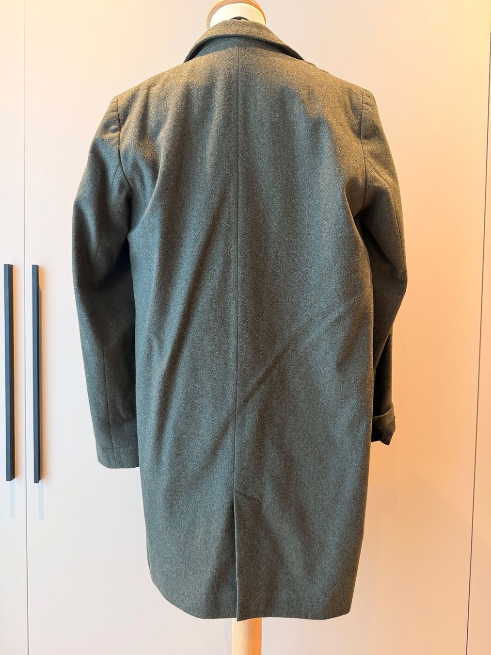 Cappotti: Green trench coat – Usato da Pully venduto da sil_m9nm 1