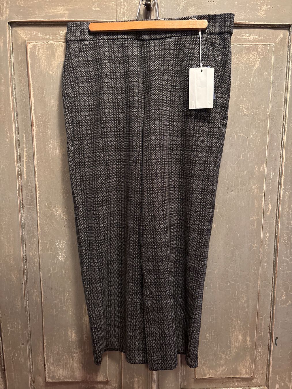 Pantaloni: MAC Collection . 2170/0107 - Ciara cropped - 40 – Nuovo e nell'imballaggio originale da Besenbüren venduto da teluride89