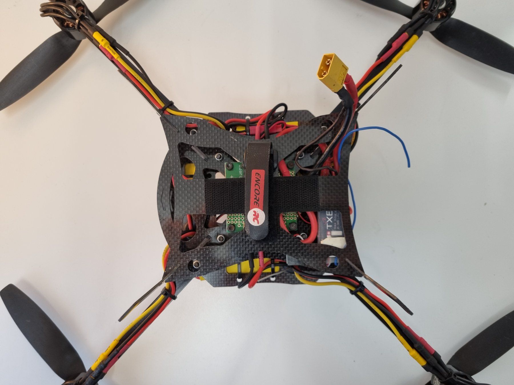 Modellismo RC: 3D Multicopter EncoreRC Invertix 400 – Usato da Villigen venduto da Tilt 4