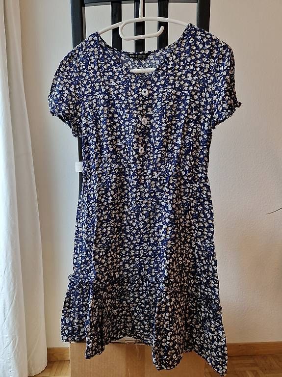 Vestiti: Blumenkleid  – Usato da Bern venduto da soepf