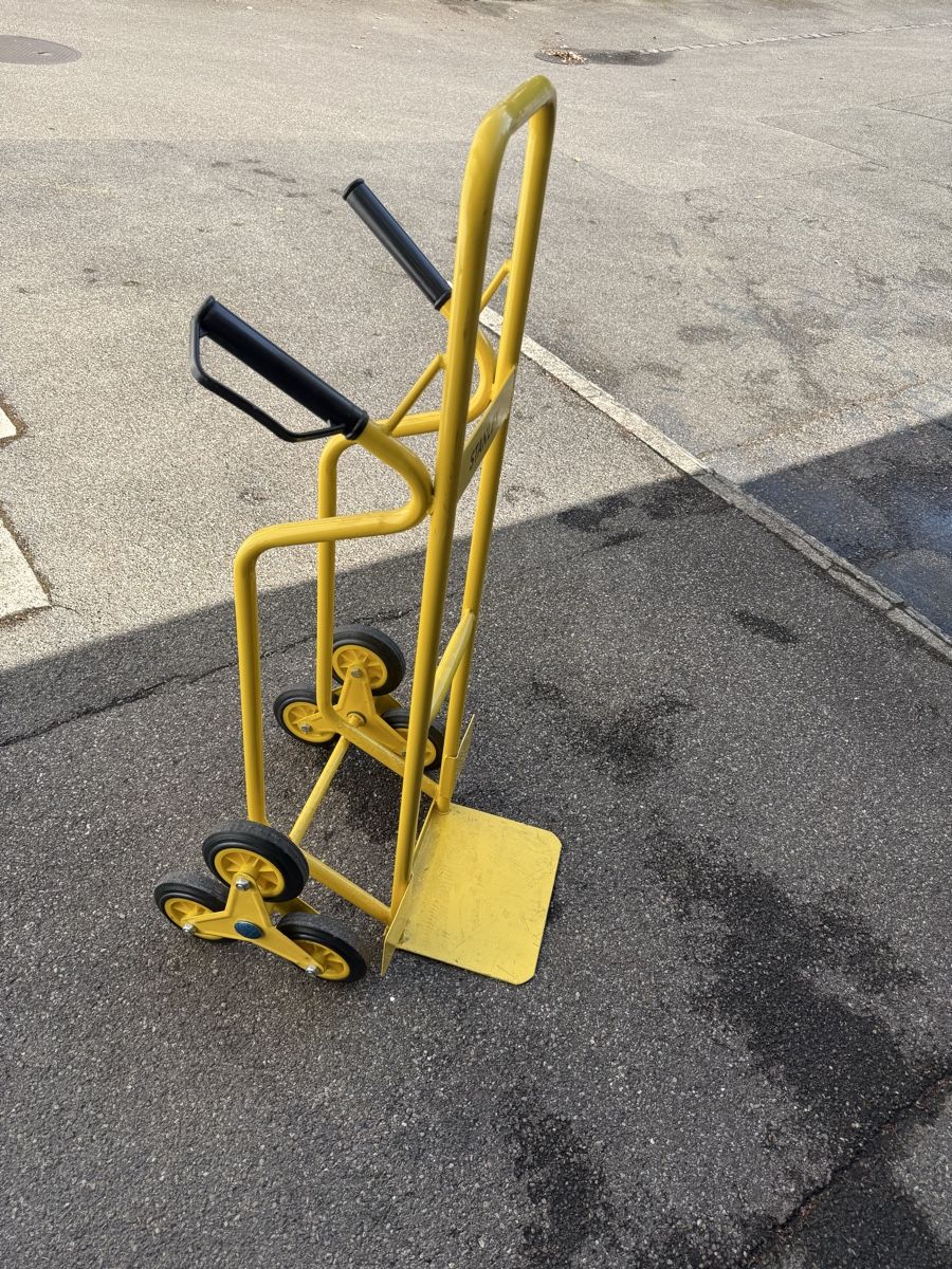 Stanley Koffer & Taschen: Sackkarre Treppensteiger gelb  – Gebraucht aus Basel von Mallika.V 1