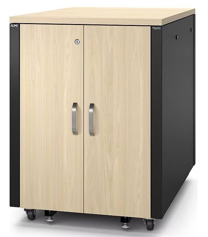 Banconi: Armoire Informatique silencieuse et ventillée – Usato da Savièse venduto da wdurrer1950
