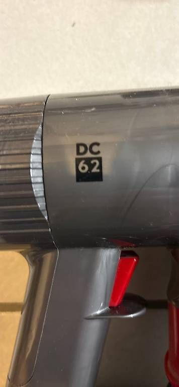 Aspirapolveri & Accessori: Dyson DC62 Staubsauger inkl. Zubehör – Usato da Sarnen venduto da tom1117 2