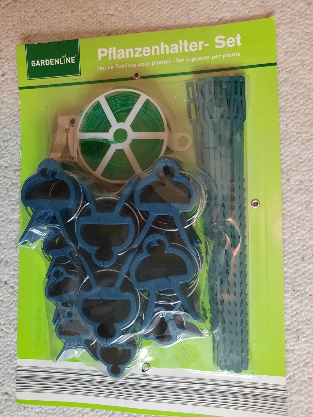 Supporti a parete: 3 Pflanzenhalter Sets – Nuovo e nell'imballaggio originale da Steffisburg venduto da pbegger 2
