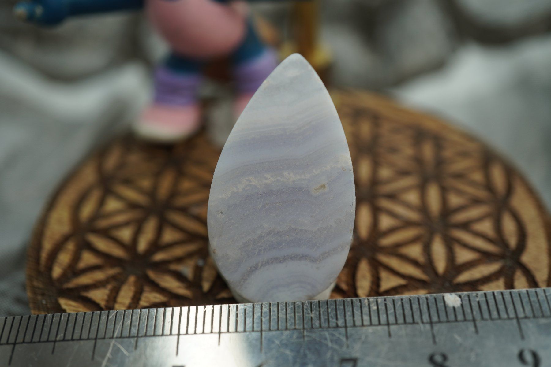Mineralien & Heilsteine: Chalcedon     Blatt Geschnitzt  Cabochon   Ab 1.- – Neu und originalverpackt aus Eschenbach SG von topstone 6
