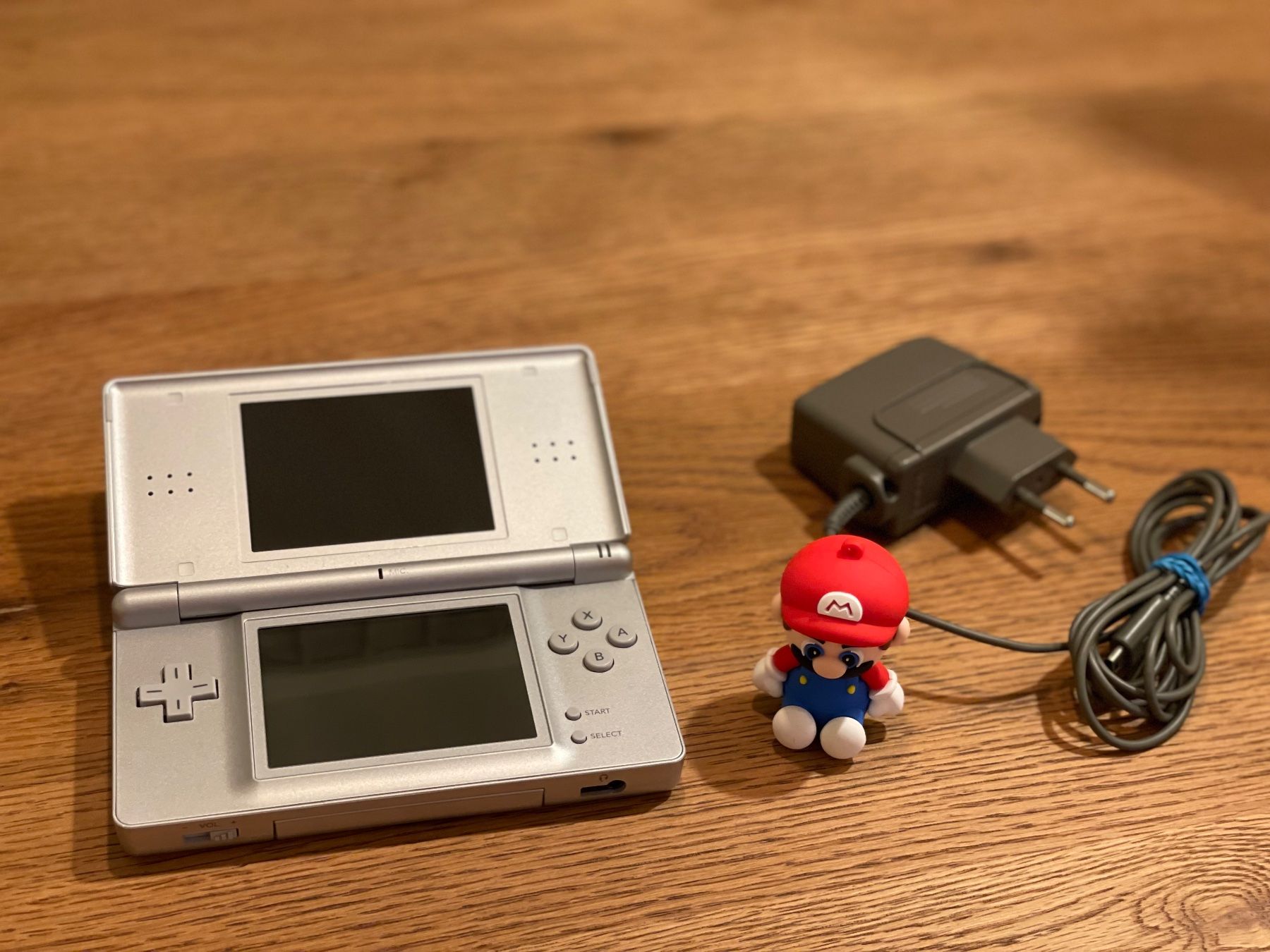 Nintendo Console: Nintendo DS Lite – Usato da Affoltern am Albis venduto da OigresOamis 9