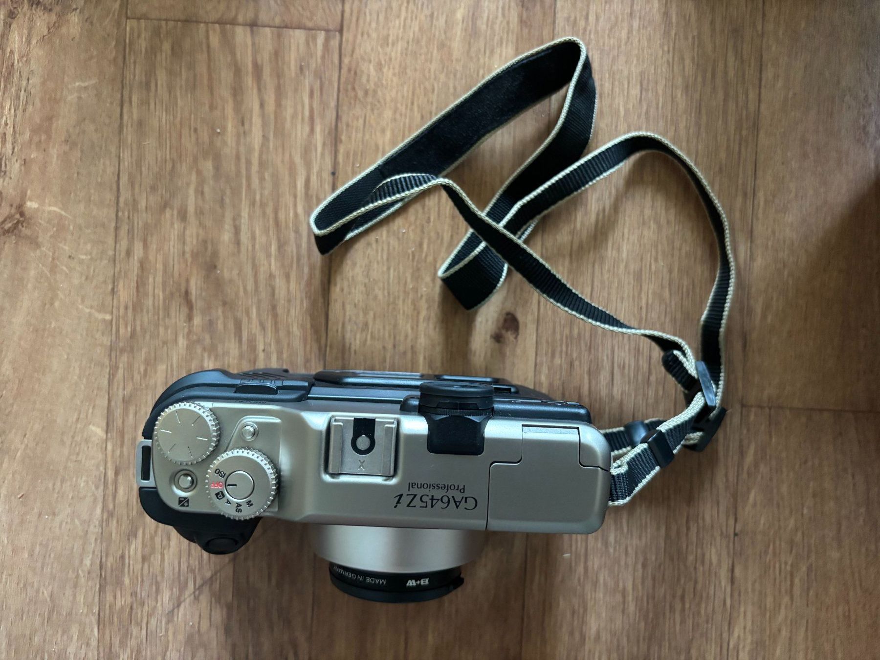 Fujifilm Fotocamera: Fujifilm GA645Zi Professional – Usato da Muttenz venduto da due_z7qf 1
