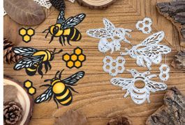 Neues Stanzschablonen-Set Bienen und Waben