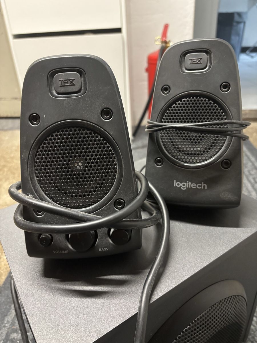 Logitech Lautsprecher: Logitech Stereosystem mit Subwoofer – Gebraucht aus Aesch BL von Sharky01 1