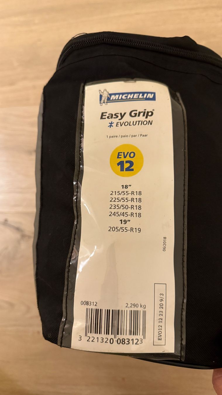 Chaînes à neige: Chaînes neige MICHELIN Easy Grip® EVOLUTION – EVO 12 NEUVES – Neuf avec emballage d'origine à Trelex par AnnabelleLelie 6