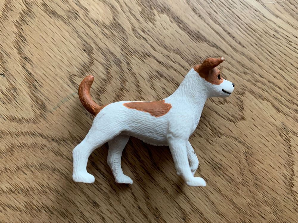 Schleich 16338 Fox Terrier, Hund (Gebraucht) in Vilters für CHF 25.9