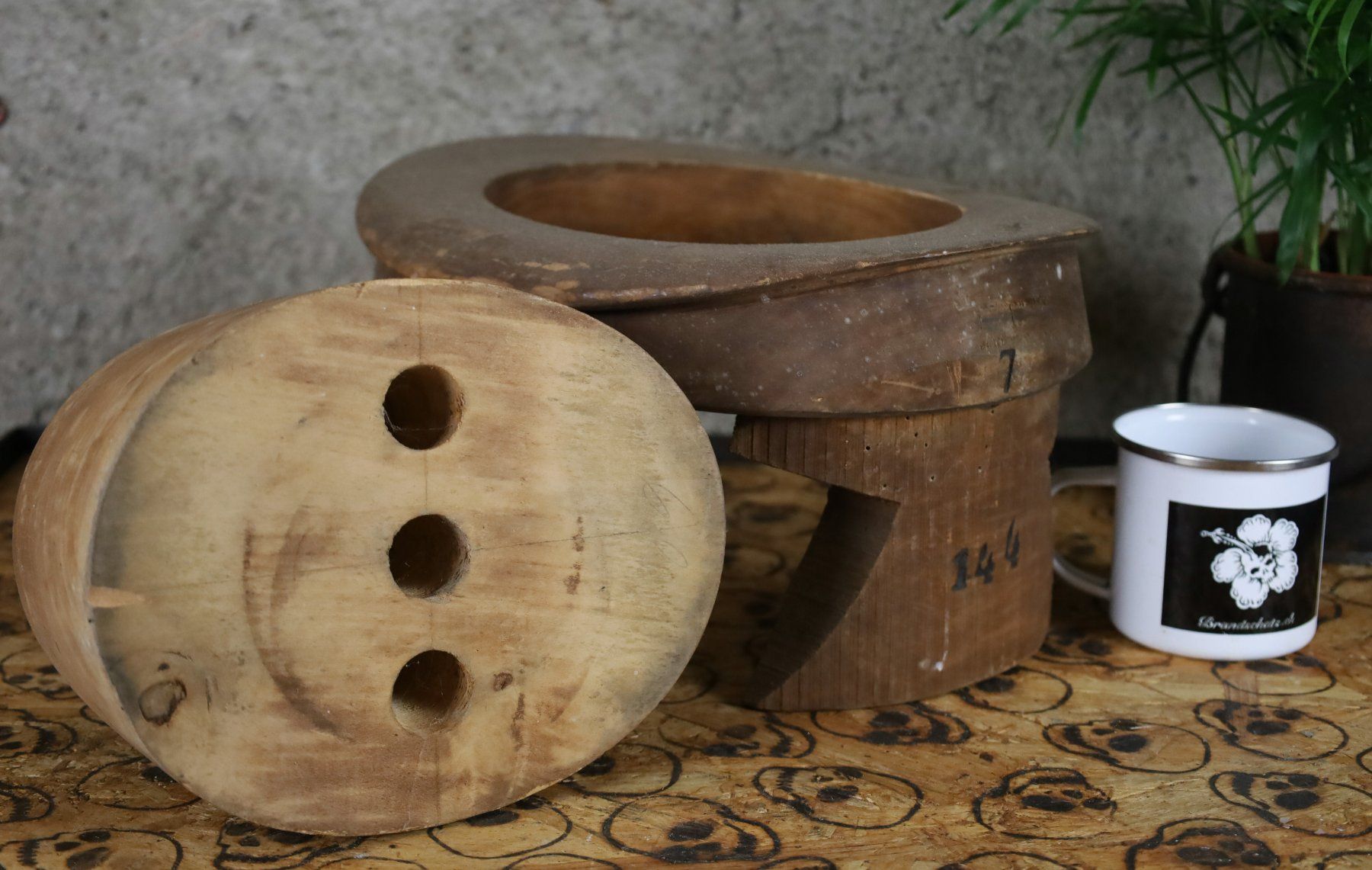 Alle Werkzeuge: Hutform, Hutblock, Hutmacherform, moule à chapeaux – Gebraucht aus Birrwil von brandschatz_birrwil 3