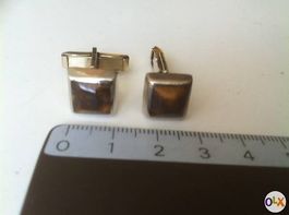 Superbes boutons de manchette en argent véritable