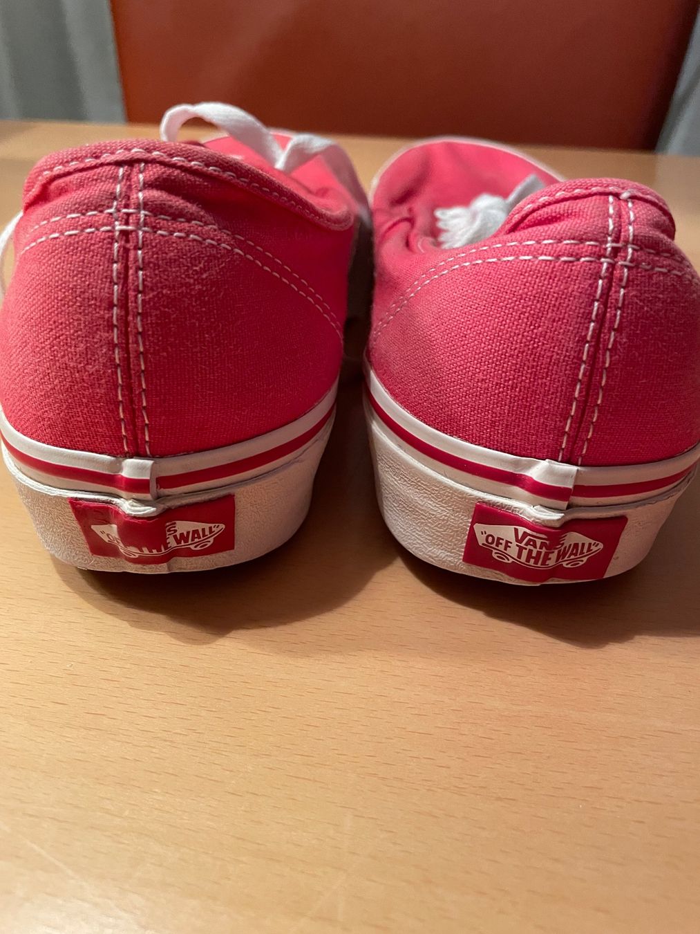 Vans Scarpe da uomo: Vans Schuhe rot – Usato da Speicher venduto da boaserra 1