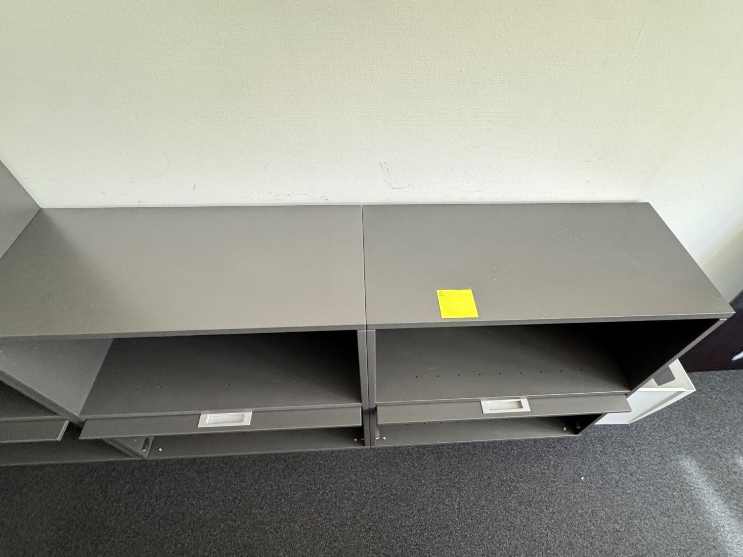 Kommoden: Graues Sideboard – Gebraucht aus Diessenhofen von Osio 1