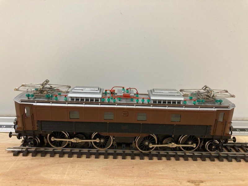 Metropolitan Modelleisenbahnen: Metropolitan 729 E-Lok Be 4/6 SBB Gleichstrom Analog H0 – Gebraucht aus Brislach von ModellbahnDepot