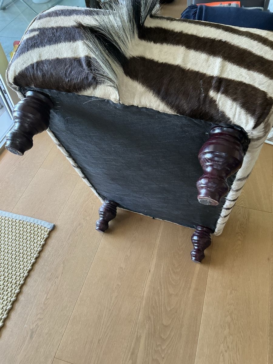 Sgabelli: Zebrafell original Hocker – Usato da Wetzikon ZH venduto da Uturn4 7