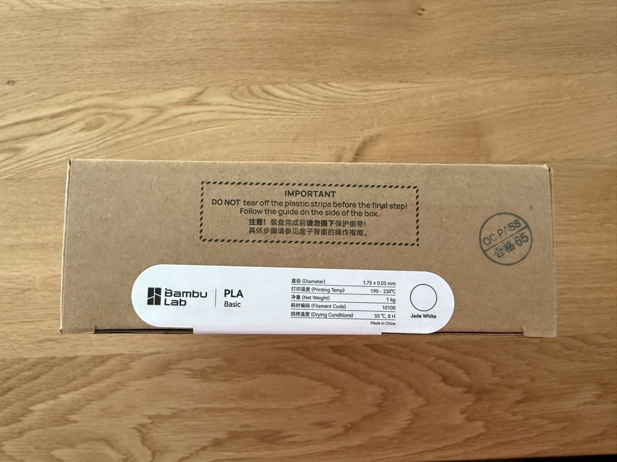 Bambu Lab Stampanti 3D: Bambu Lab PLA Basic Jade White (1 Kilo Refill) – Nuovo e nell'imballaggio originale da Bichelsee venduto da straub87