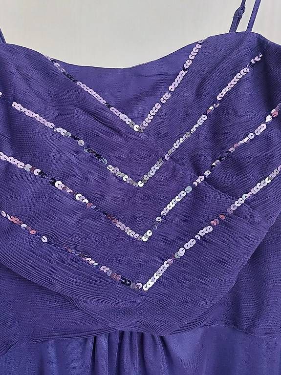 Vestiti: Festkleid – Usato da Ufhusen venduto da ddpp