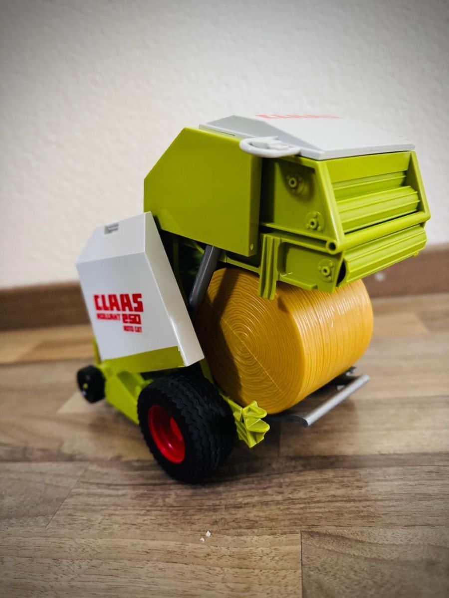 Giocattoli: Claas Rollant 250 Quaderballenpresse – Usato da Birr venduto da himmelblau015