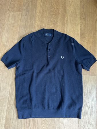 Fred Perry Shirt neuwertig XL Herren Poloshirt