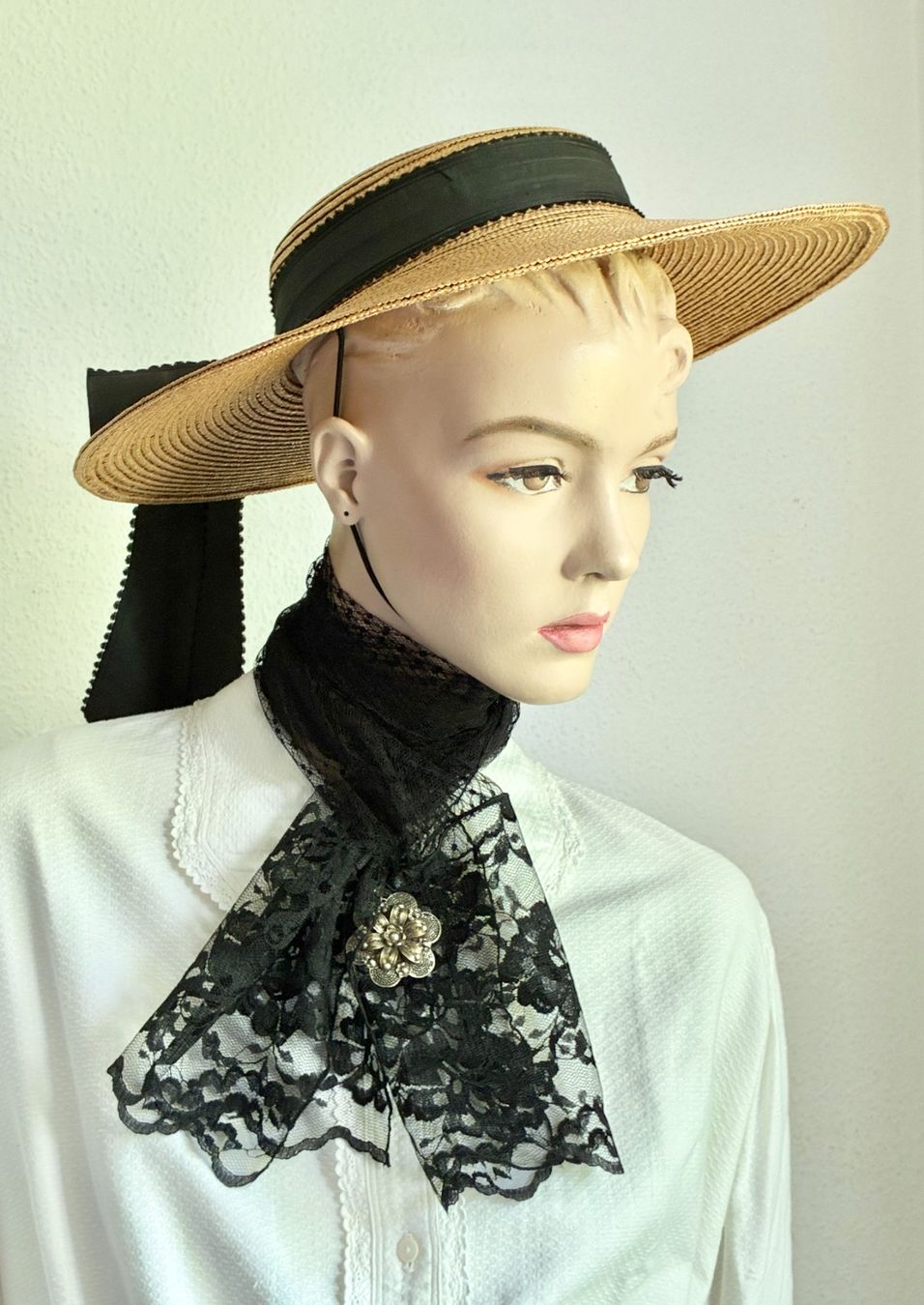 Chapeaux, bonnets & casquettes: Schöner Trachtenhut Stroh/Seidenband – D'occasion à Kloten par Nephty 1
