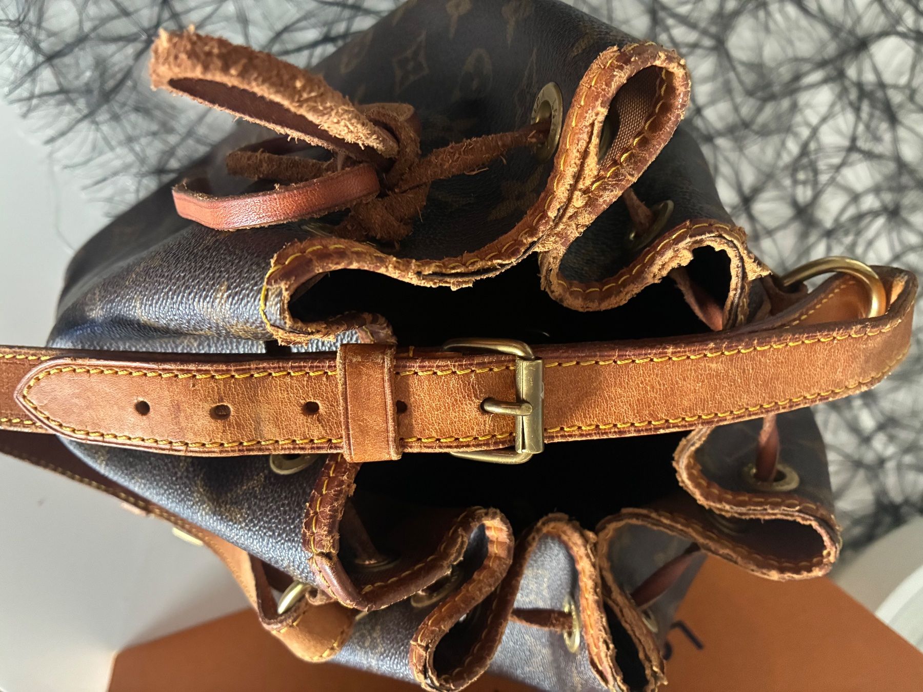 Louis Vuitton Taschen für Damen: Louis vuitton petite noe – Gebraucht aus Visp von Stairs07 3
