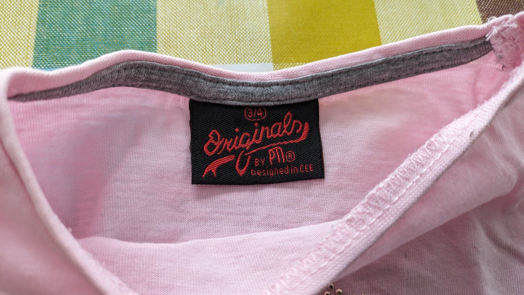 Hemden, Tops & T-Shirts: Süsses T-Shirt mit Büsi / Katze - 98 – Gebraucht aus Staufen von Fleby84 2