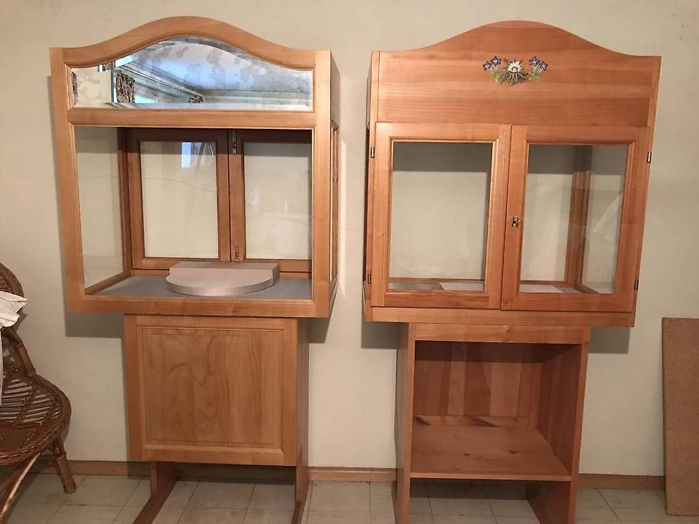 Vetrine: Vitrines d'expositions. – Usato da Fribourg venduto da Favre1700