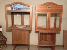 Vitrines d'expositions.