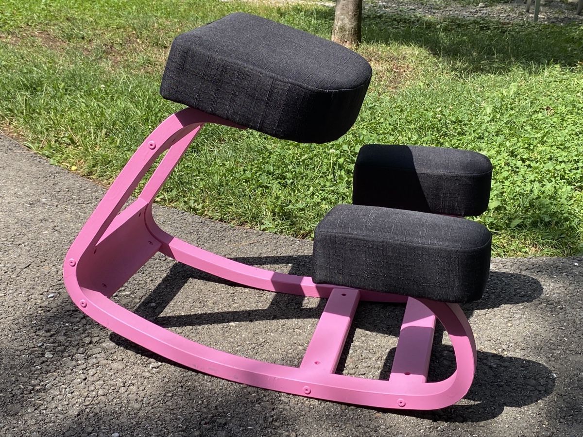 Stühle: Kniestuhl pink – Gebraucht aus Zürich von zoflora 4