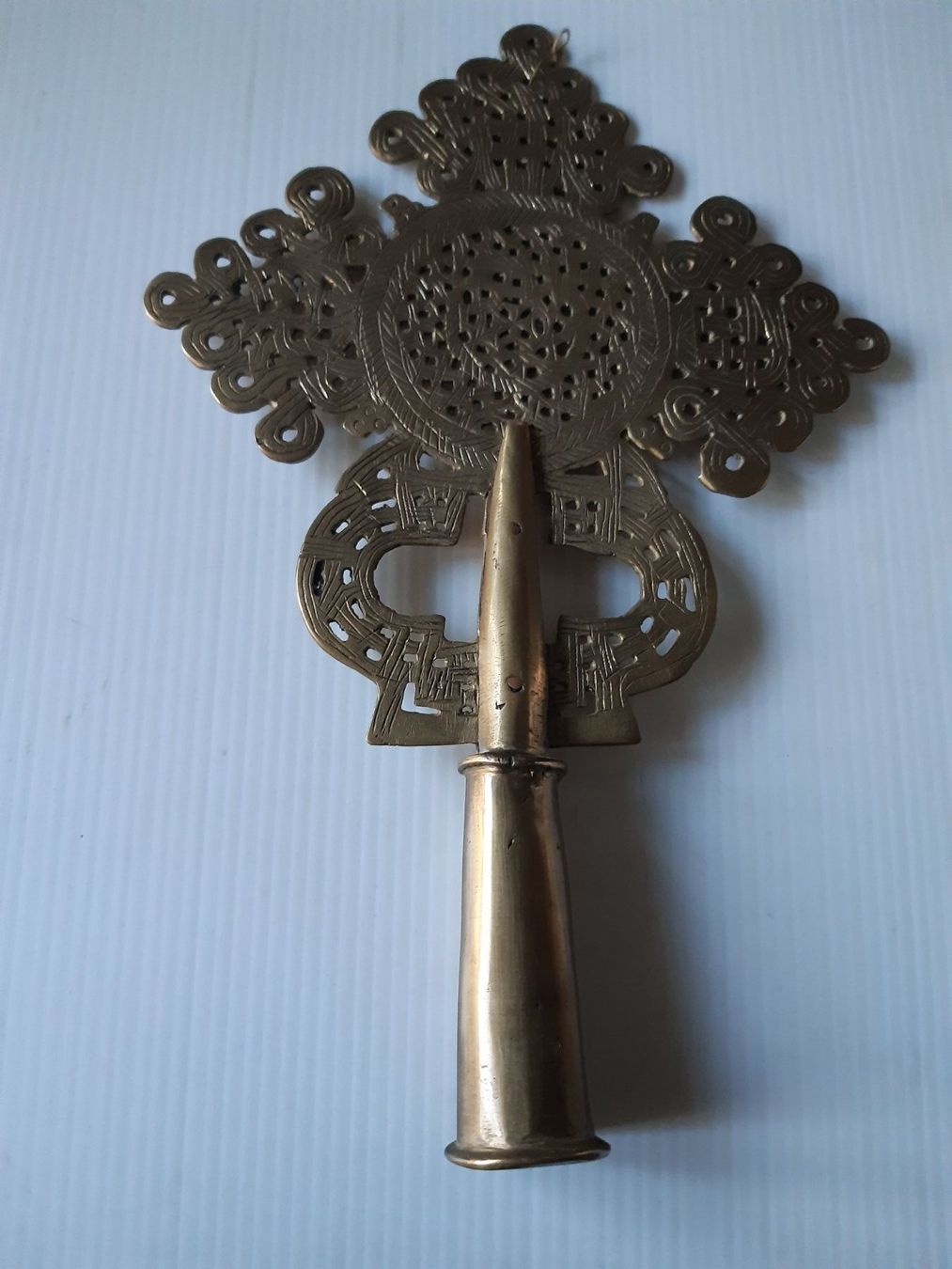 Tutte le decorazioni: CROIX COPTE ÉTHIOPIENNE (1,2kg) – Usato da Genève venduto da dieudedieu 1